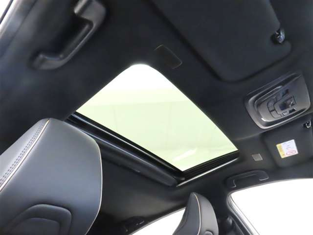 クラウンクロスオーバー2.4 RS アドバンスト E-Four advanced 4WD