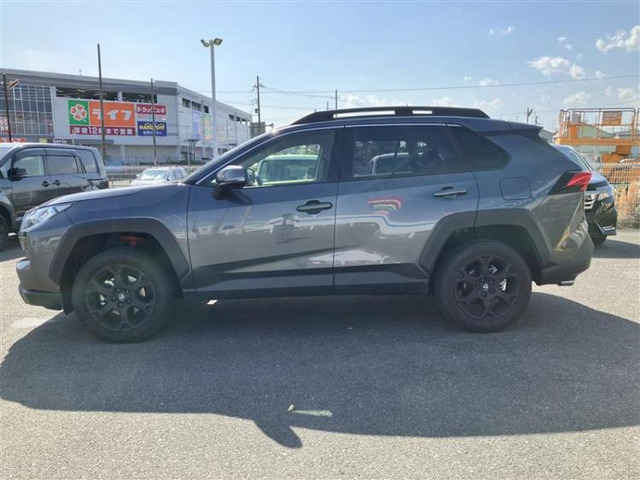 RAV42.0 アドベンチャー オフロードパッケージ 4WD