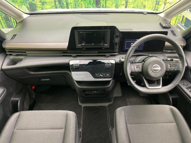 セレナ2.0 ハイウェイスターV Vセレクション