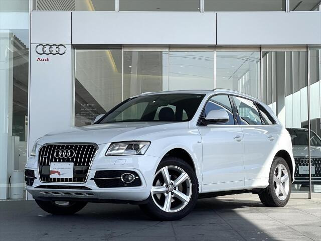 Q52.0 TFSI クワトロ 4WD