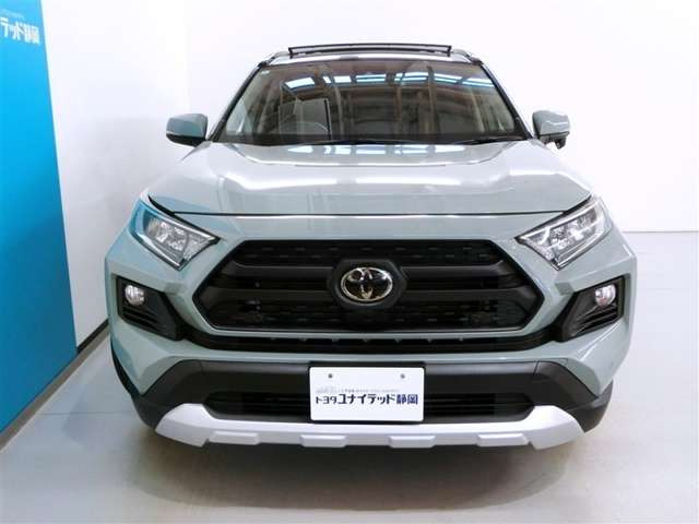 RAV42.0 アドベンチャー 4WD