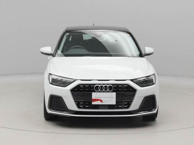 A1スポーツバック25 TFSI アドバンスド