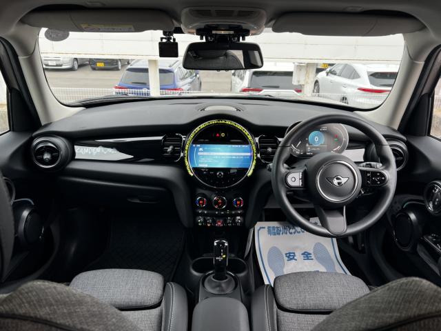 ミニクーパー D カムデン エディション DCT