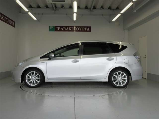 プリウスα1.8 G ツーリングセレクション
