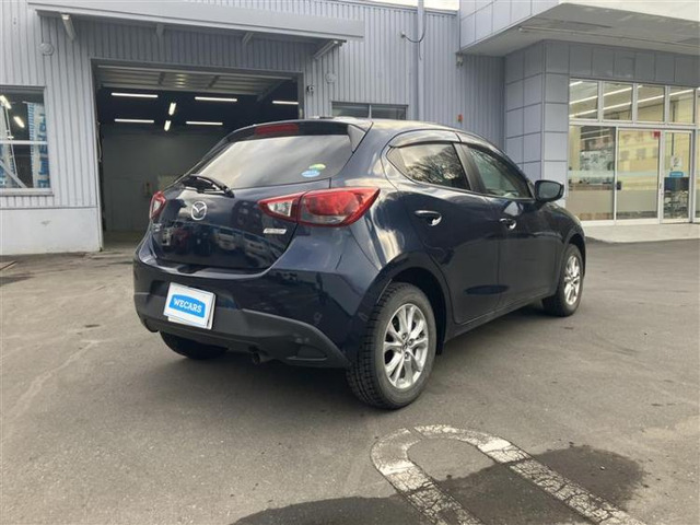 デミオ1.3 13S 4WD