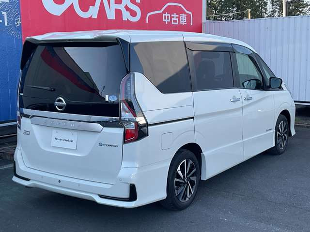 セレナ1.2 e-POWER ハイウェイスターV