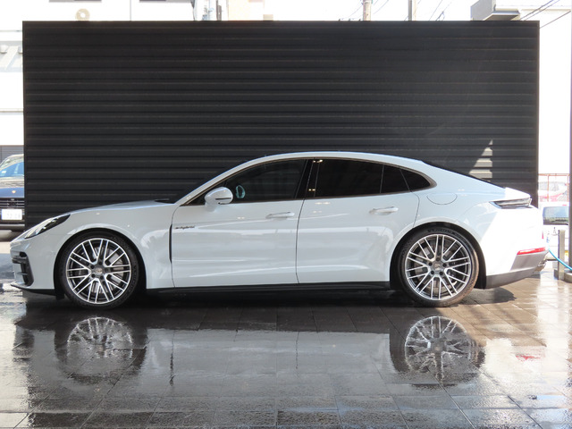 パナメーラターボ E ハイブリッド 4WD