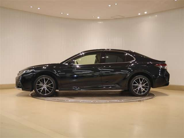 カムリ2.5 WS レザーパッケージ E-Four 4WD