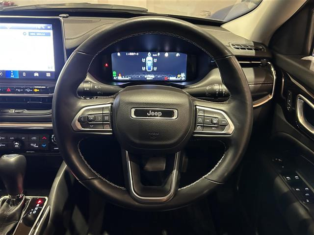 コマンダー2.0 リミテッド ディーゼル 4WD