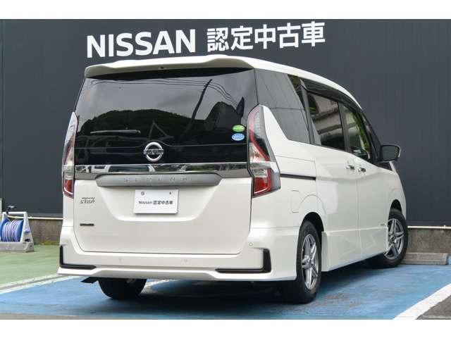 セレナ2.0 ハイウェイスターV