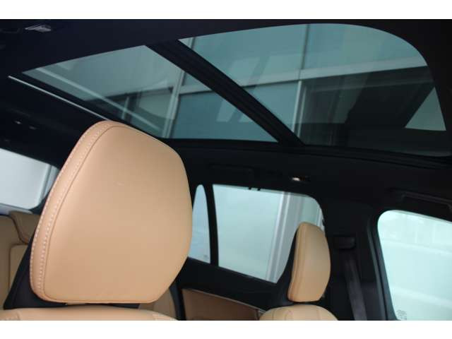 XC90リチャージ PHEV T8 AWD アルティメット 4WD