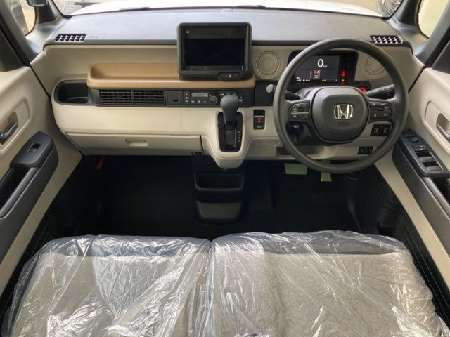 N-BOXベースグレード