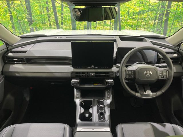 RAV42.5 Z E-Four 4WD