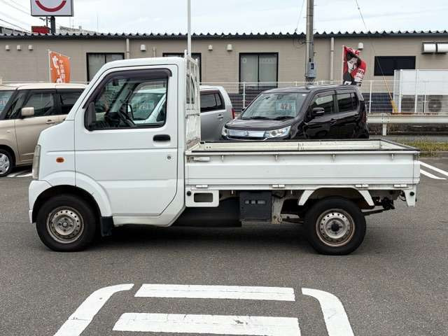 �X�܏Z�� ����s���1-1-31 TEL092-558-5957 �u�T�Ηj���A���T���j���͒�x���ƂȂ�܂��B ���C�y�ɂ��A���������܂�!
