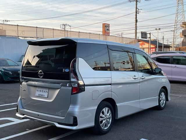 セレナ2.0 ハイウェイスター