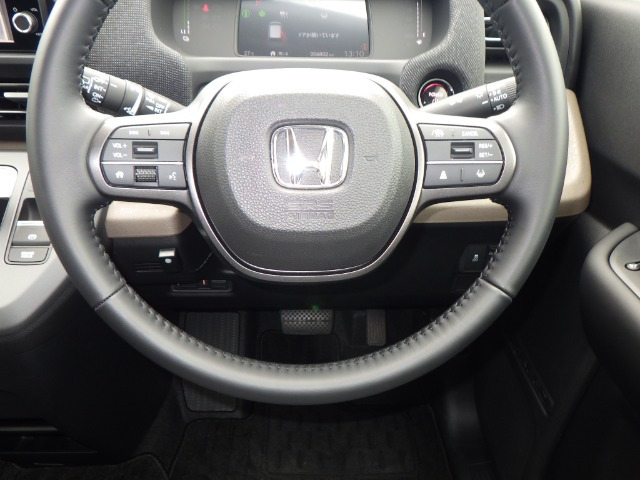 フリード1.5 e:HEV エアー EX