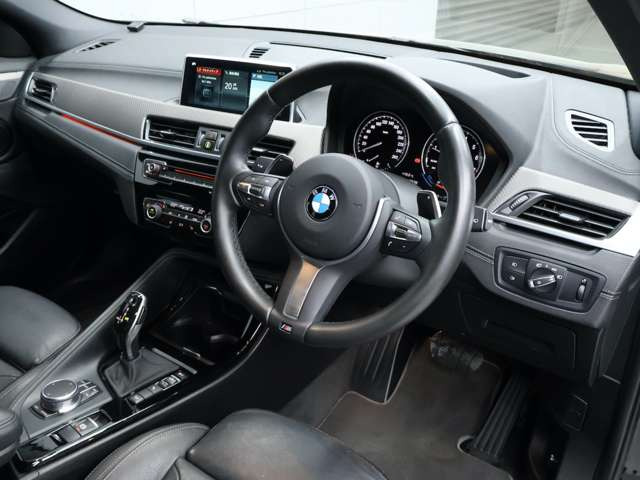 X2xドライブ20i MスポーツX 4WD