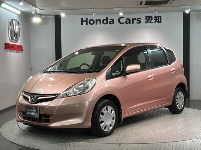 フィット1.3 シーズ ファインスタイル