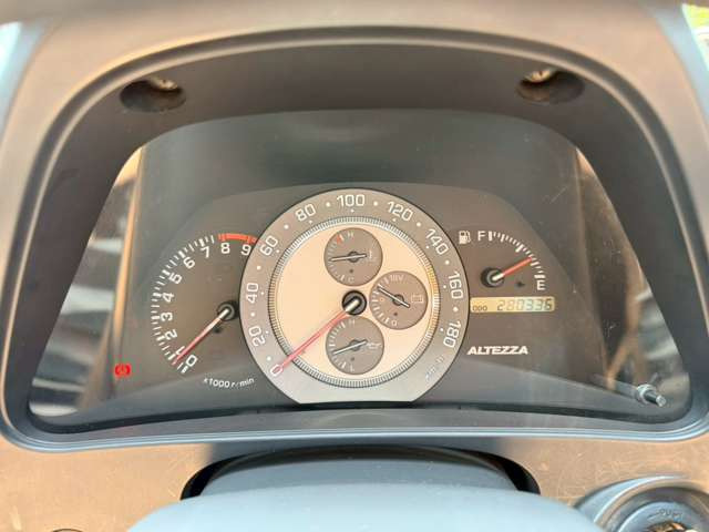�C�ɂȂ邨�Ԃ�����܂�����E�̓d�b�ԍ����璼�ڂ��X�ɂ��₢���킹���������B�x�����@����ԗ����A��Ԃ܂łȂ�ł������������Ē����܂��B�X�^�b�t�ꓯ���A�����҂����Ă���܂��B