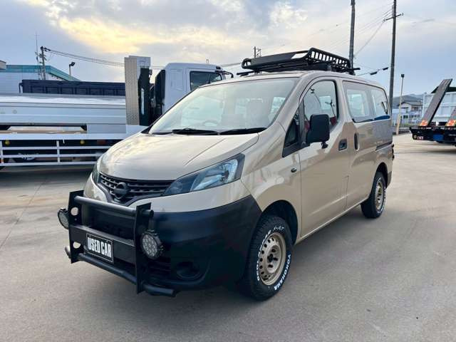 NV200バネットバン1.6 DX
