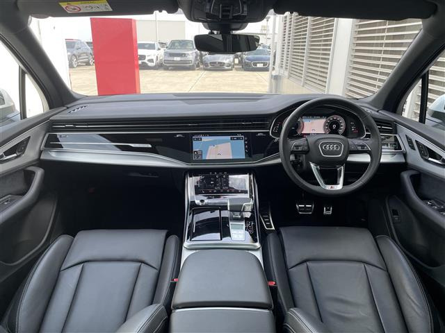 Q750 TDI クワトロ Sライン ディーゼル 4WD