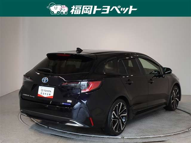 カローラツーリング1.8 ハイブリッド W×B