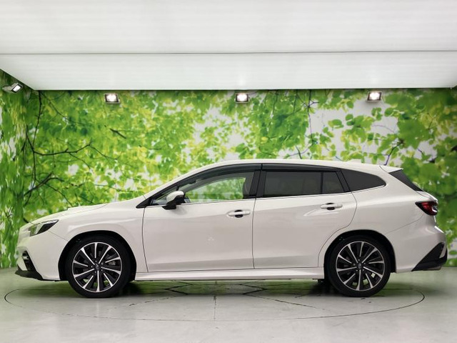 レヴォーグ1.8 STI スポーツ EX 4WD