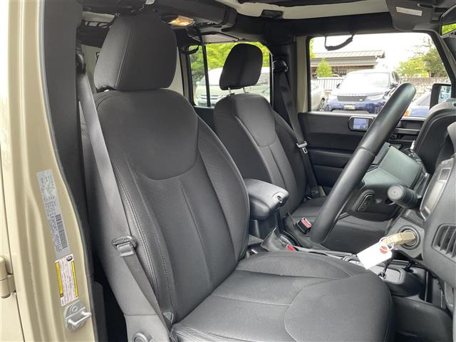 ラングラーアンリミテッド スポーツ 4WD