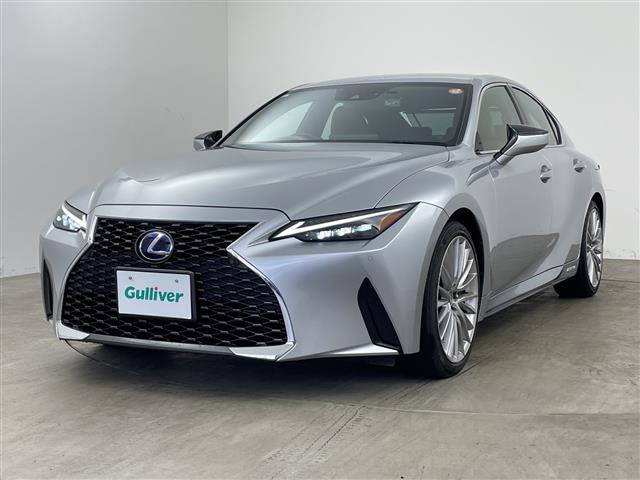 IS300h バージョンL