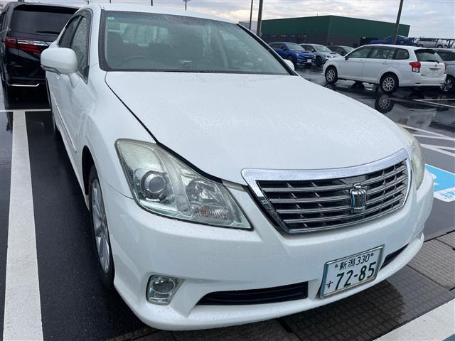 クラウン2.5 ロイヤルサルーン i-Four アニバーサリー エディション 4WD