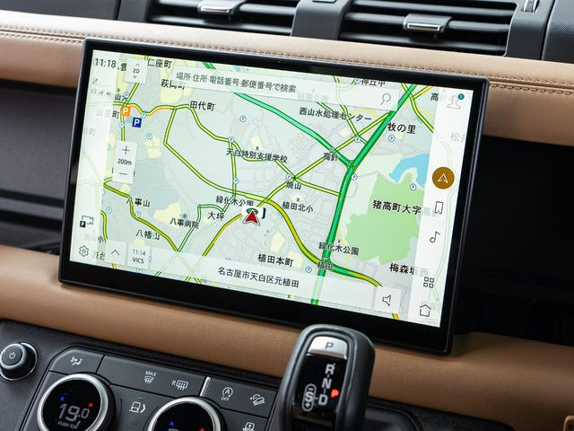 ディフェンダー130 X ダイナミック SE 3.0L D350 ディーゼル 4WD