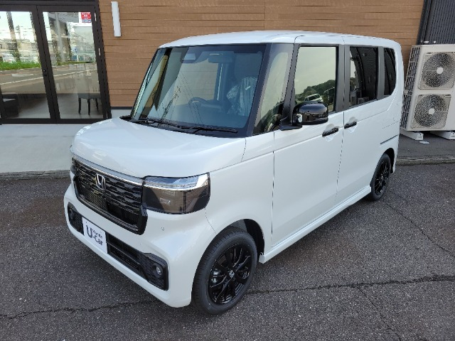 N-BOXカスタムブラック スタイル