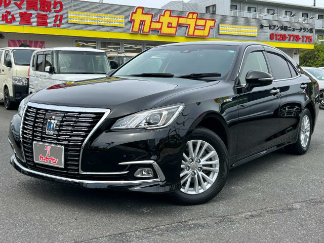 クラウンハイブリッド 2.5 ロイヤルサルーン Four 4WD