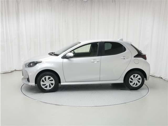 ヤリス1.5 X 4WD