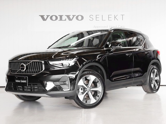 XC40ウルトラ B4 AWD 4WD