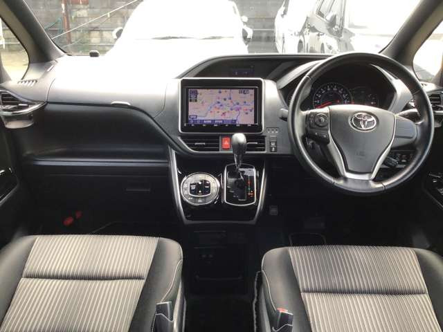 ヴォクシー2.0 ZS 煌II