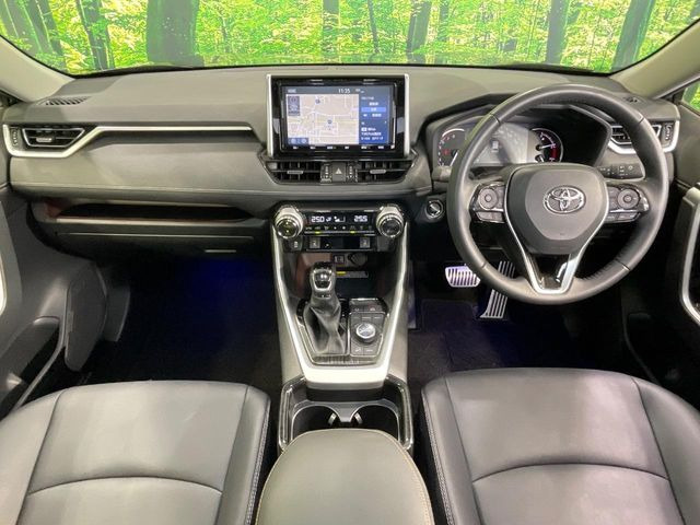 RAV42.0 G Zパッケージ 4WD