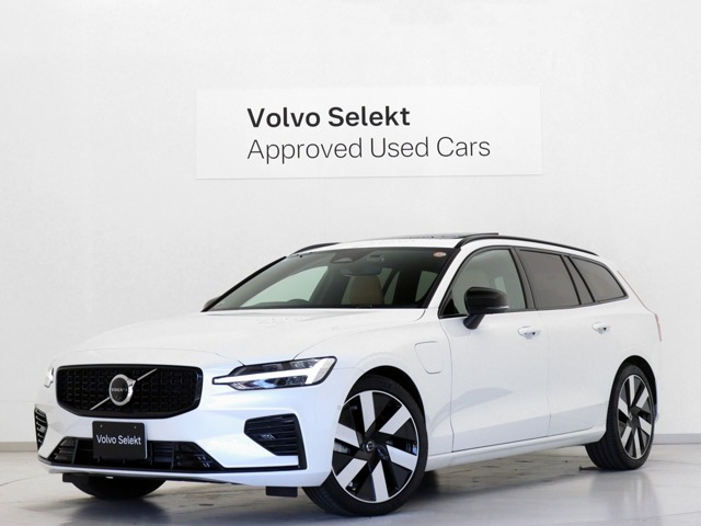 V60ウルトラ T6  AWD プラグインハイブリッド 4WD