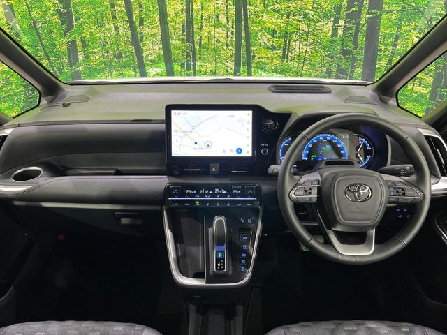 ヴォクシー1.8 ハイブリッド S-Z