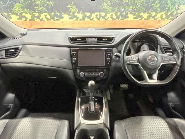 エクストレイル2.0 20Xi