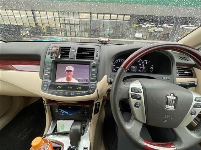 クラウン2.5 ロイヤルサルーン i-Four アニバーサリー エディション 4WD