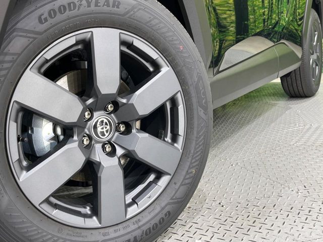 �y�����A���~�z�C�[���z�O�ςɃ}�b�`���������A���~�z�C�[���𑕒����Ă���܂��B�e��ЊO�A���~�z�C�[����A�X�^�b�h���X�^�C�����戵�����Ă���܂��B���񂲑��k����������