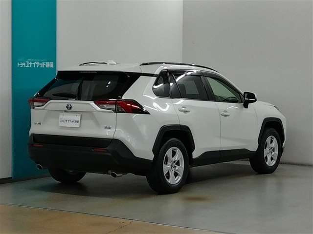 RAV42.5 ハイブリッド X E-Four 4WD