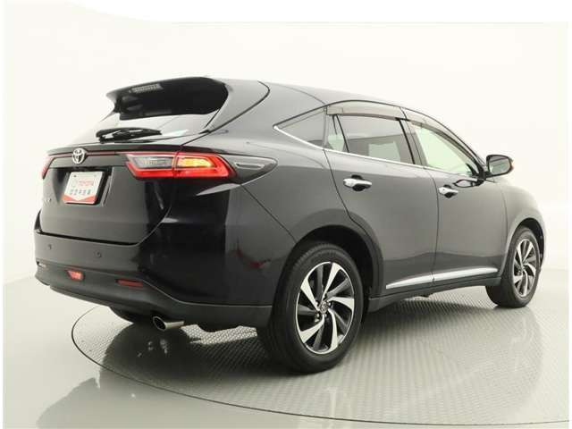 ハリアー2.0 ターボ プログレス 4WD