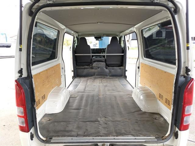 ハイエースバン2.8 DX ロング ディーゼル 4WD