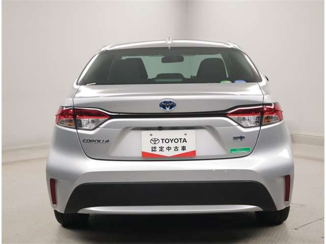 カローラ1.8 ハイブリッド S