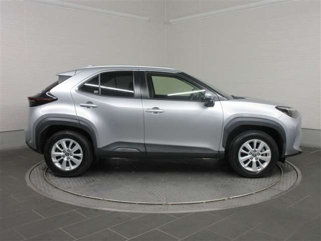 ヤリスクロス1.5 ハイブリッド G E-Four 4WD