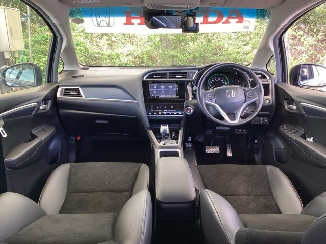 シャトル1.5 ハイブリッド X スタイルエディション