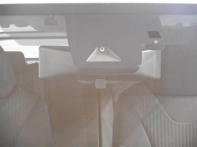 プリウス1.8 A E-Four 4WD