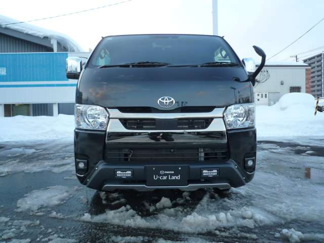 ハイエースバン